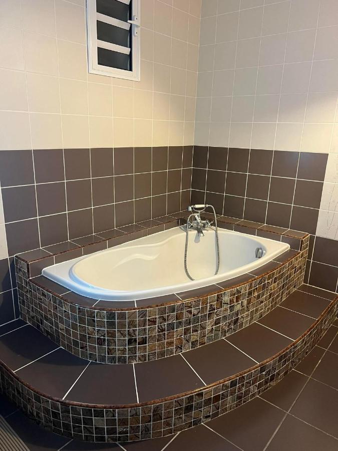 Le Vieux Poirier A La Plaine Des Cafres Villa Le Tampon Ngoại thất bức ảnh